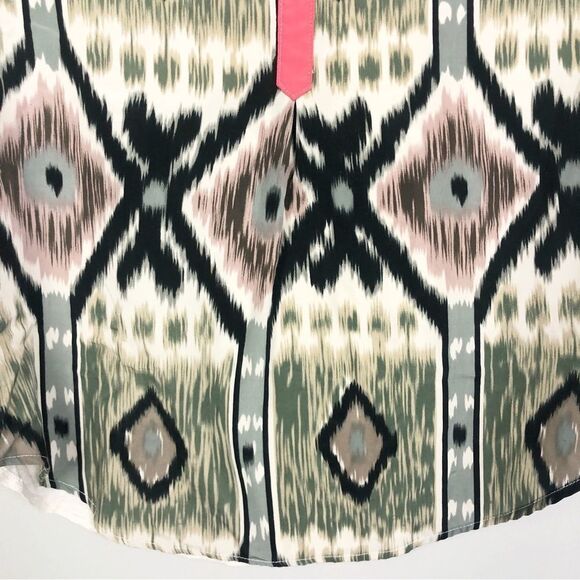 ANTHROPOLOGIE | TINY Sima Ikat Print Long Tab Sleeve Top Women’s Size X-Small - Picture 5 of 10